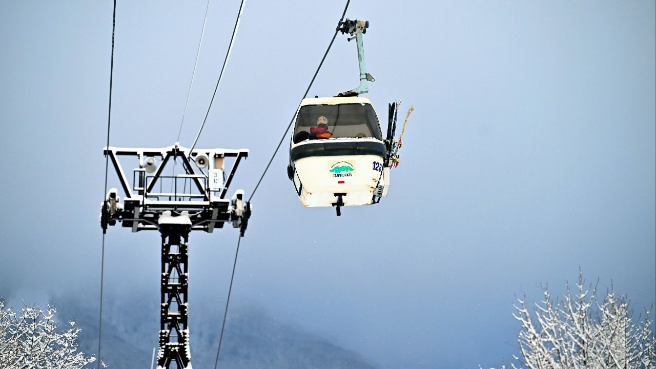 นักท่องเที่ยวหญิงชาวออสเตรเลียเสียชีวิตจากอุบัติเหตุที่ลิฟต์สกีในญี่ปุ่น