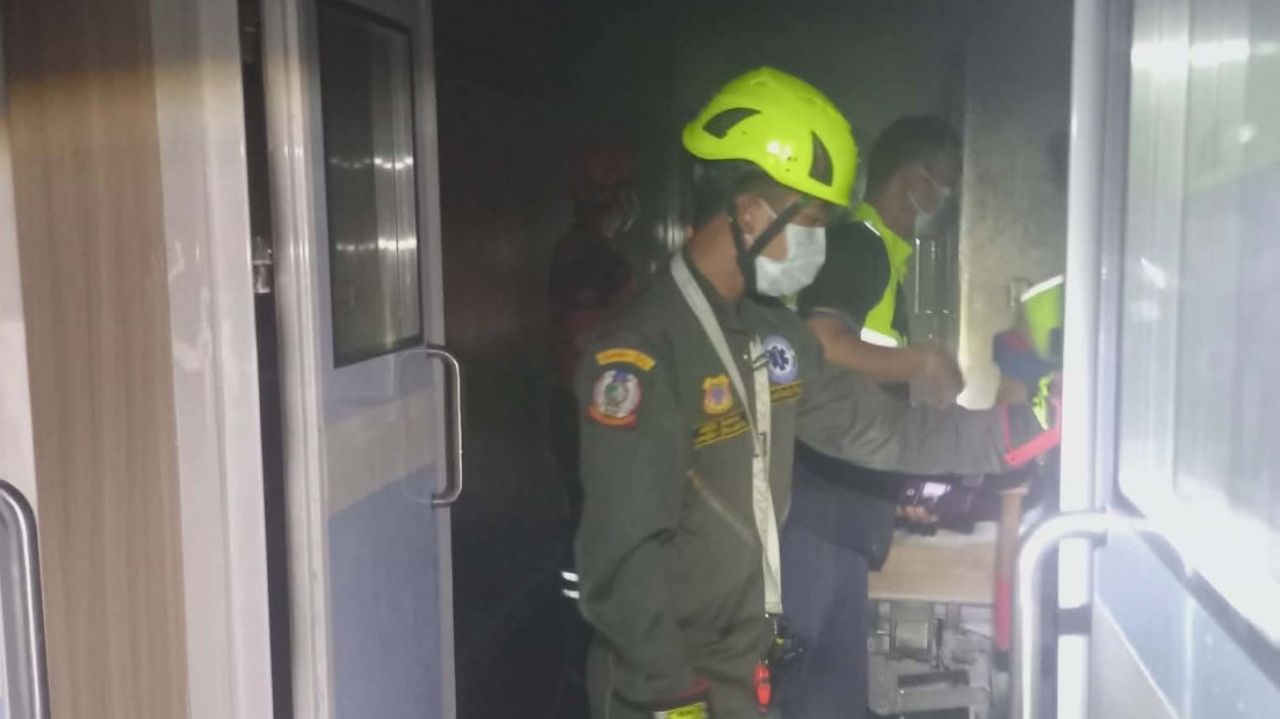 ไฟไหม้โรงพยาบาลแม่สะเรียง ส่งผลให้มีผู้เสียชีวิต 1 ราย