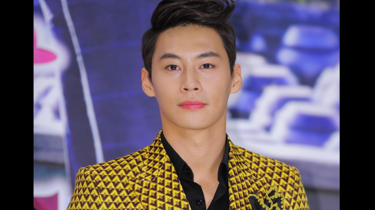 แฟนช็อก “จอง อึนอู” นักแสดงดังเกาหลีใต้ เสียชีวิต 1 วันหลังโพสต์เศร้า