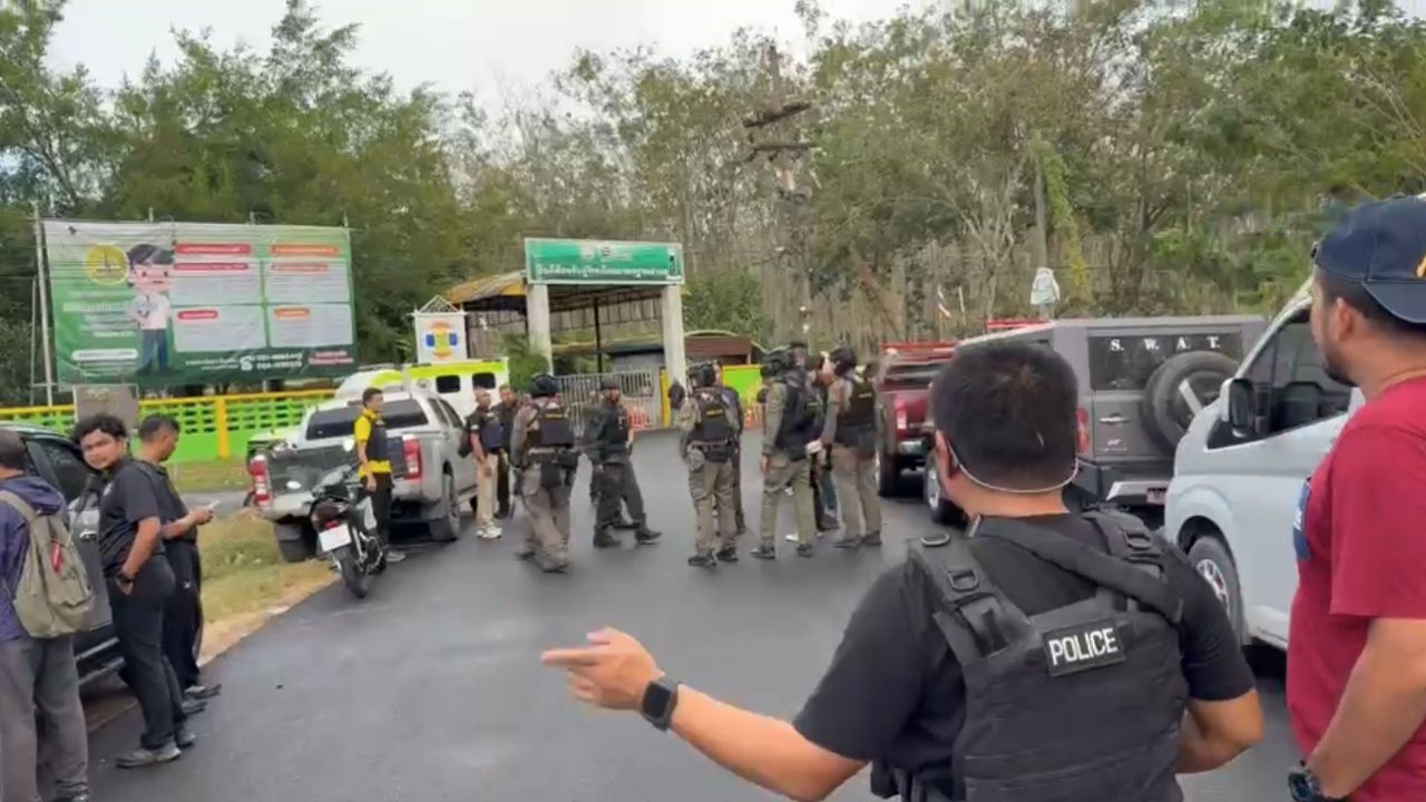 ด่วน เจ้าหน้าที่ยืนยันคุมสถานการณ์ได้แล้ว เหตุคนร้ายบุกโรงเรียนจับตัวประกันที่หาดใหญ่