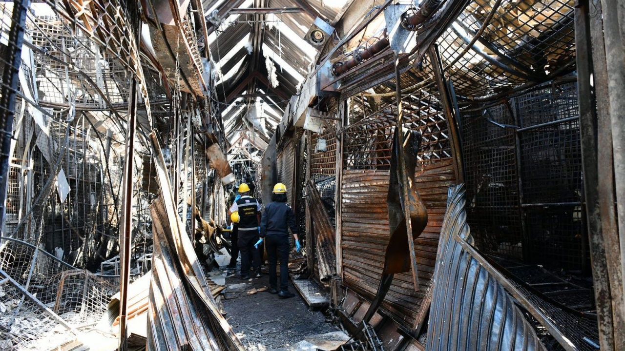 กทม. เตรียมเยียวยาผู้ค้าจตุจักร 11,400 บาทต่อครอบครัว พร้อมเปิดบริการศุกร์นี้