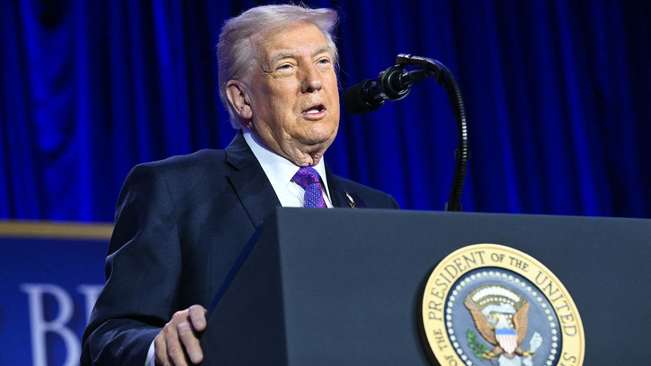 ทรัมป์ขยายเวลาภาวะฉุกเฉินเมียนมา เปิดทางคว่ำบาตรกองทัพต่ออีก 1 ปี