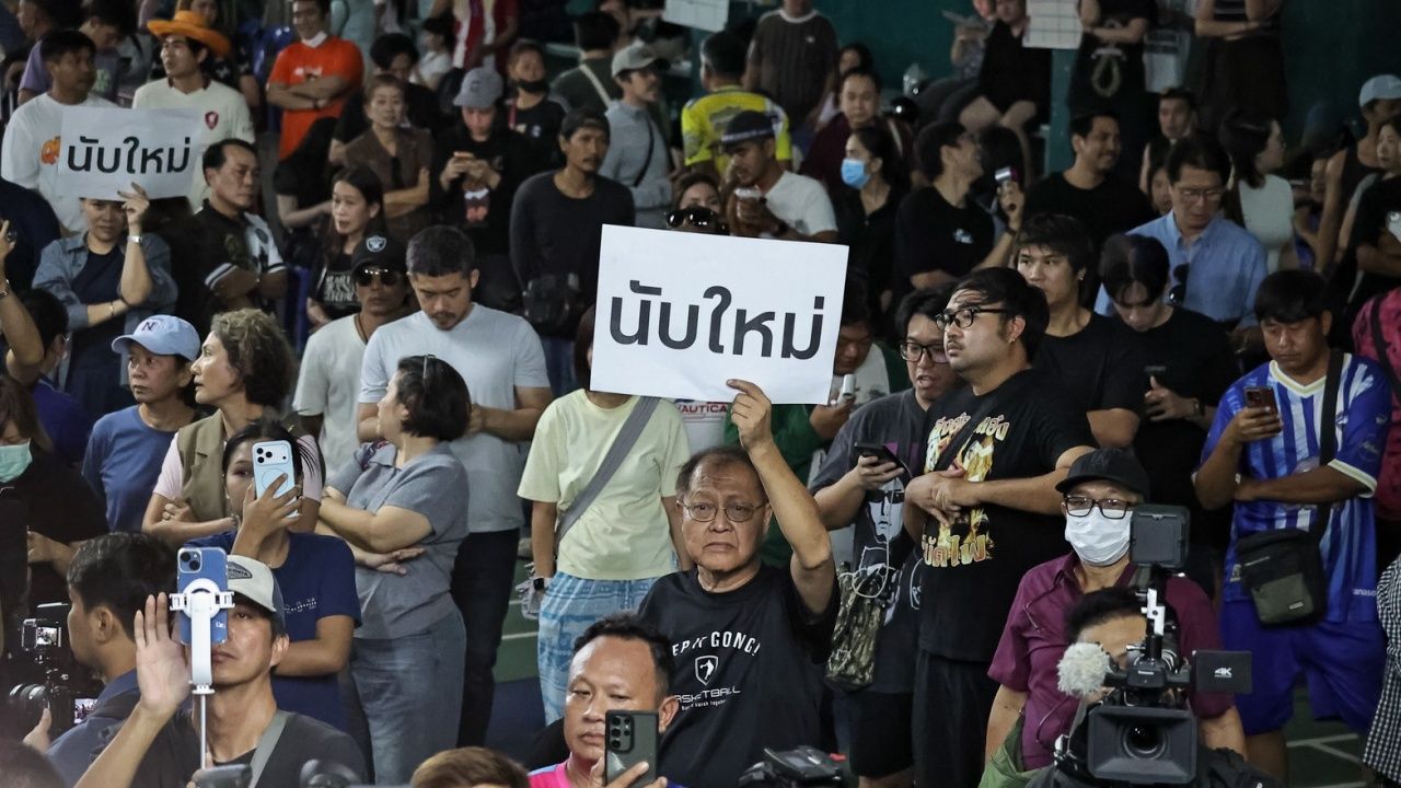 จากแฮชแท็ก 'ชลบุรีเขต1' สู่ 'นับใหม่ทั้งประเทศ' ปรากฏการณ์การเลือกตั้ง 2569