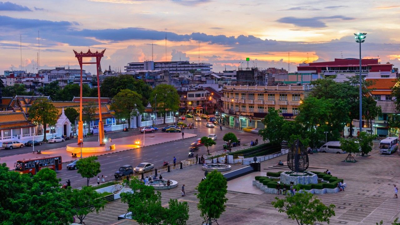 กทม. ปลดล็อกที่จอดรถใต้ลานคนเมือง เปิดบริการ 500 คัน รองรับนักท่องเที่ยวย่านพระนคร