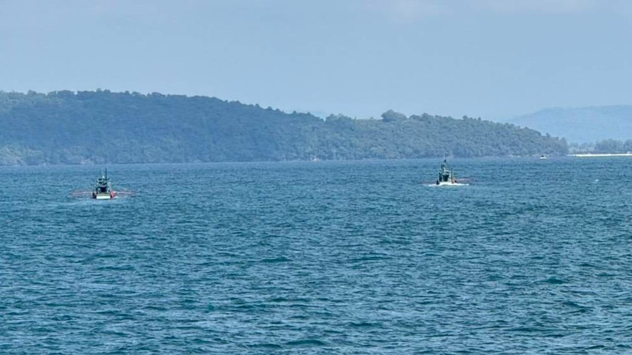 ทัพเรือภาค 1 ไล่เรือประมงกัมพูชา รุกน่านน้ำไทย