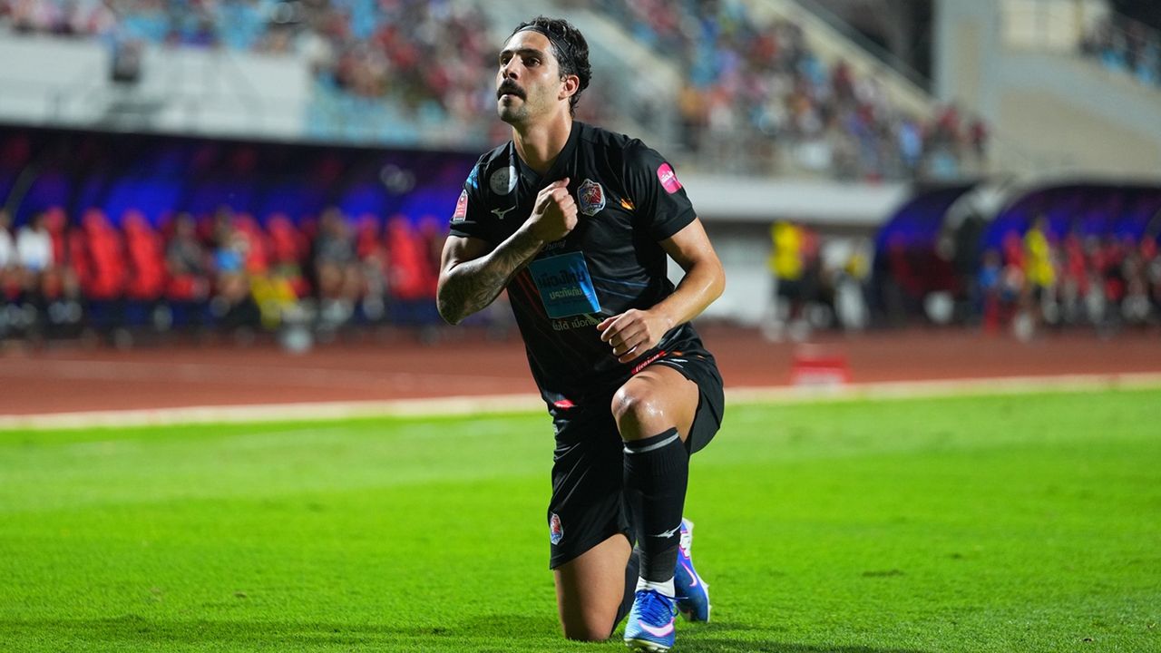 สโมสรบุรีรัมย์ ยูไนเต็ด คว้าแชมป์ไทยลีก ฤดูกาล 2023/24 อย่างเหนือความคาดหมาย