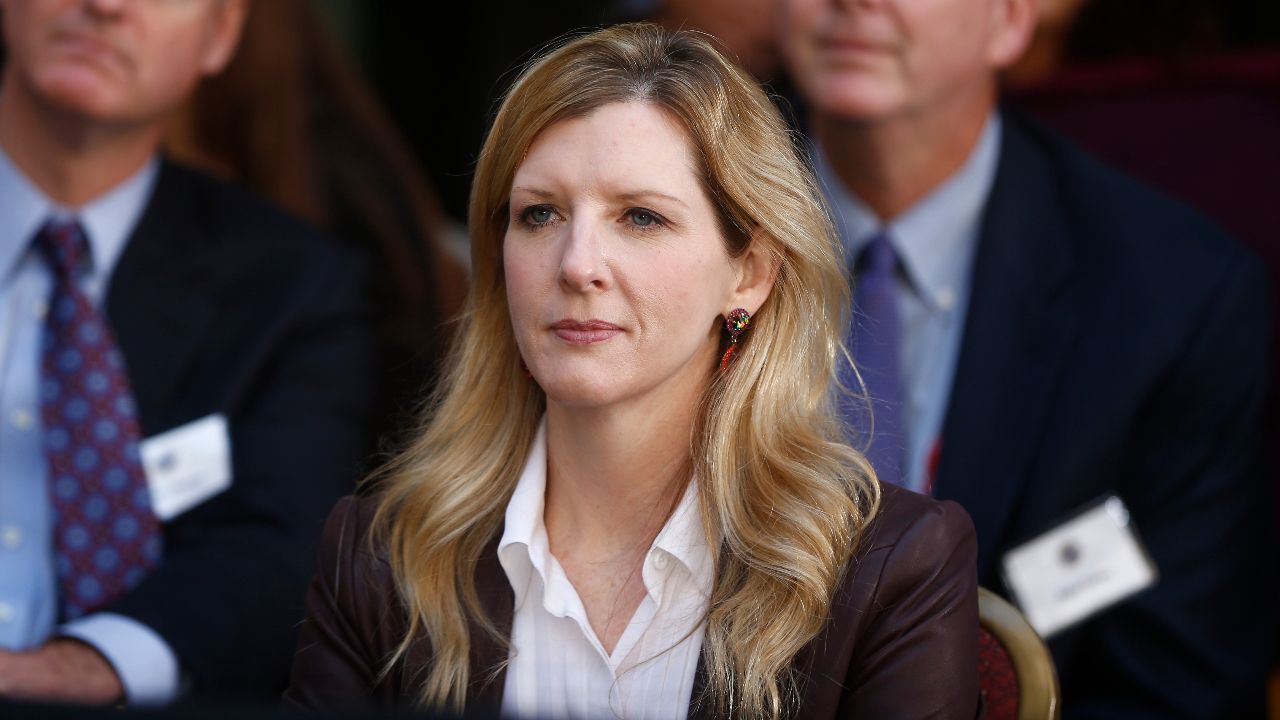 ประธานที่ปรึกษากฎหมาย Goldman Sachs ลาออกหลังมีความสัมพันธ์ใกล้ชิดกับเอปสตีน