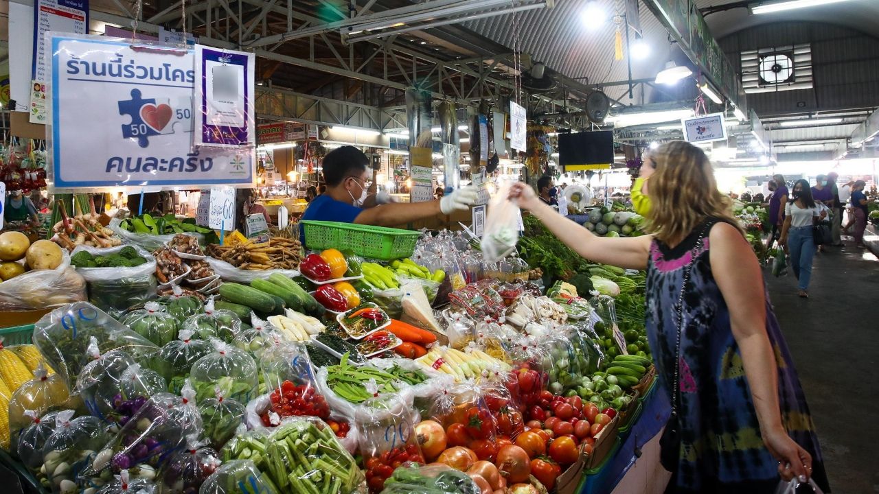 อัปเดตวิธียืนยันตัวตน คนละครึ่งพลัสเฟส 2 ผ่านแอปฯ เป๋าตัง รับเงินสูงสุด 2,000 บาท