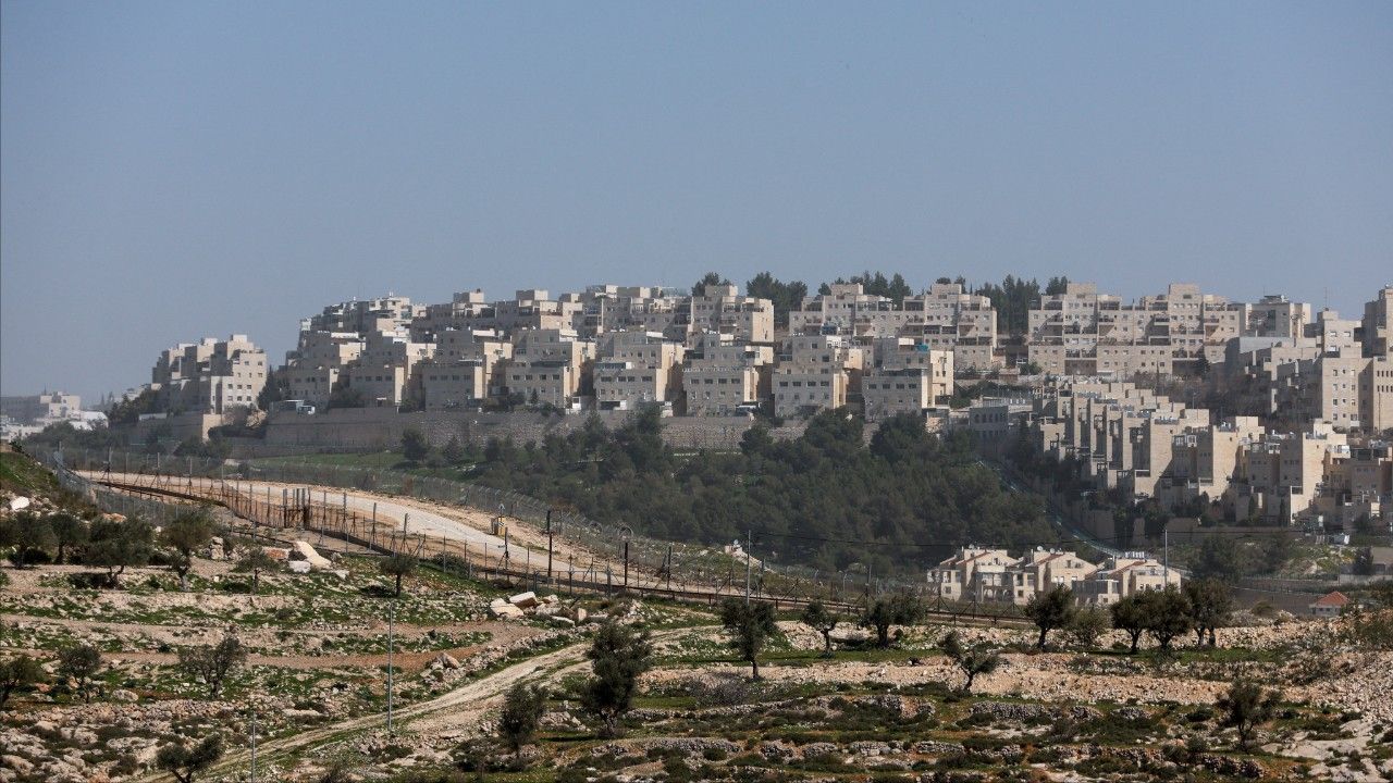 อิสราเอลอนุมัติขึ้นทะเบียนที่ดินในเวสต์แบงก์ กระทบความขัดแย้งปาเลสไตน์