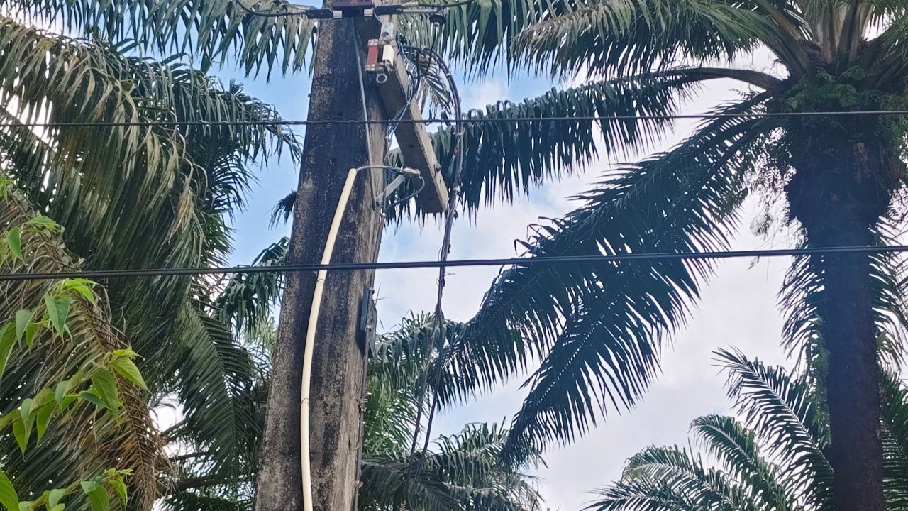 โจรแสบขโมยหม้อแปลงไฟฟ้าในเขาหลัก ทำไฟถนนดับสนิท