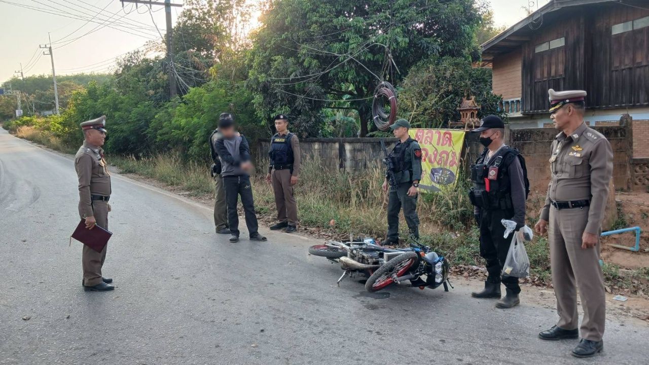 หนุ่มขี่จยย.หนีตำรวจ ยิงปืนขัดขืน ถูกแจ้ง 8 ข้อหา