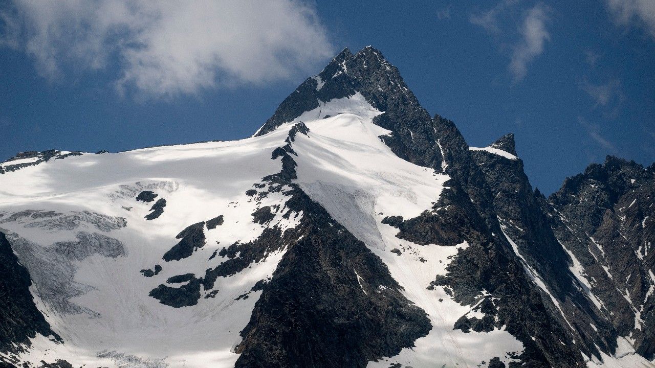 นักปีนเขาถูกฟ้องหลังแฟนสาวเสียชีวิตบนยอดเขาออสเตรีย