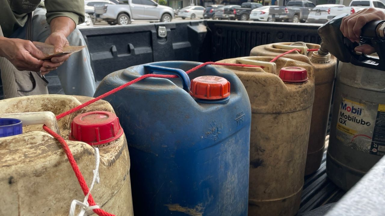 ด่านเชียงของ ยังส่งออกน้ำมันไป “ลาว” ได้ตามปกติ เจ้าหน้าที่ยืนยันยังไร้คำสั่งระงับ