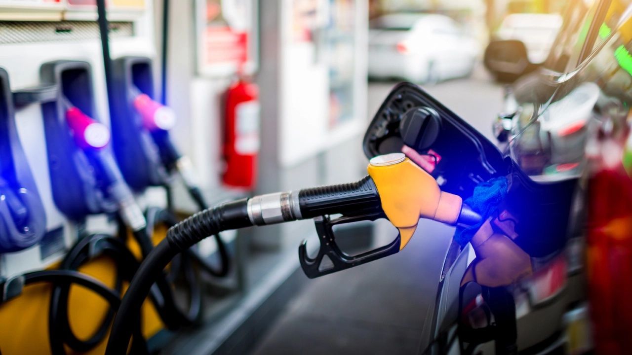 เชลล์ปรับลดราคาน้ำมันดีเซลเหลือ 29.94 บาทต่อลิตร