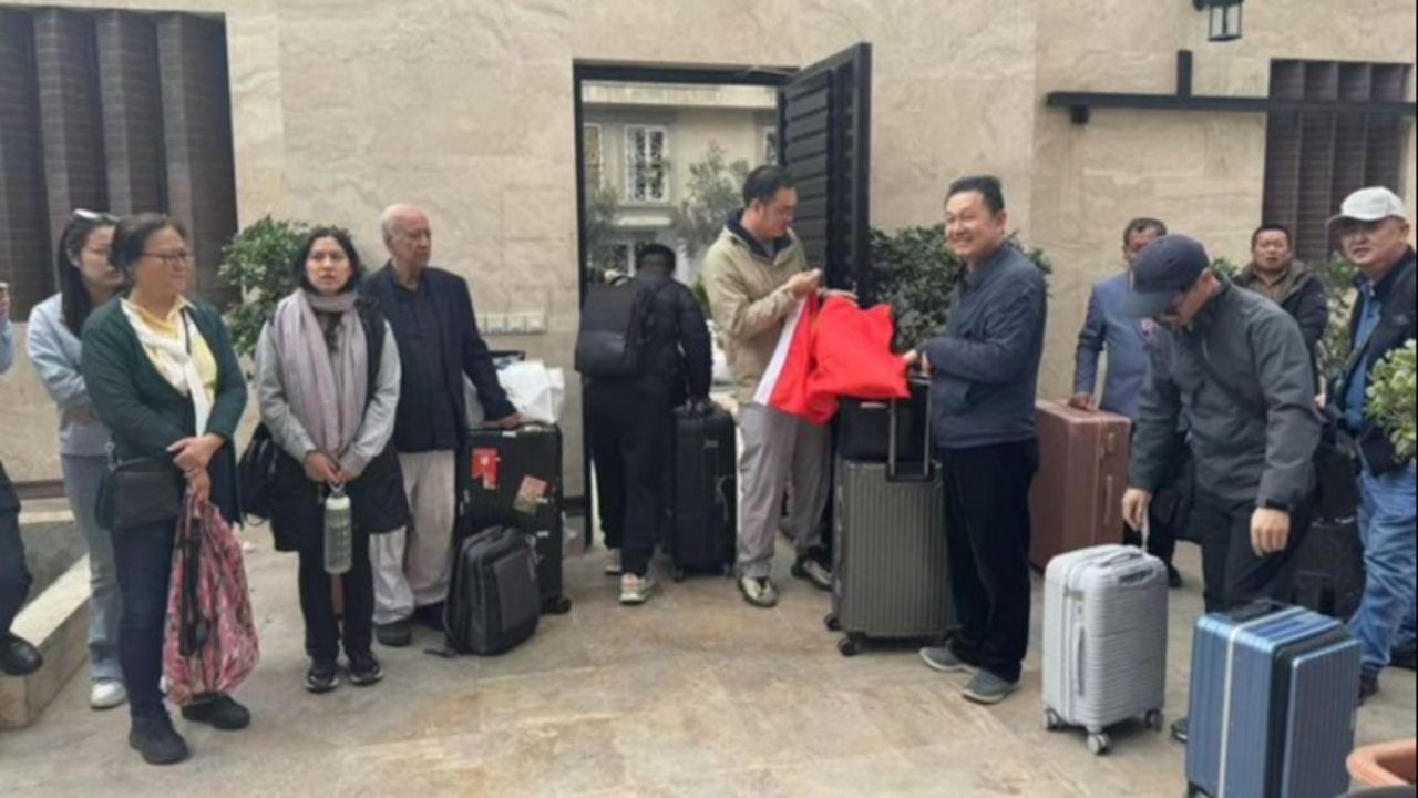 จีนอพยพพลเมืองกว่า 3,000 คนออกจากอิหร่าน หลังเหตุระเบิดใกล้สถานทูต