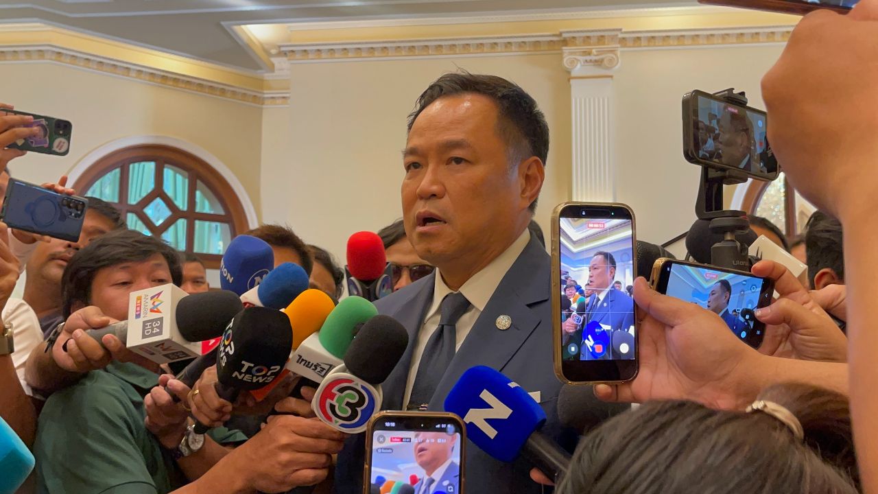 อนุทินมั่นใจไทยรับมือวิกฤตตะวันออกกลางได้