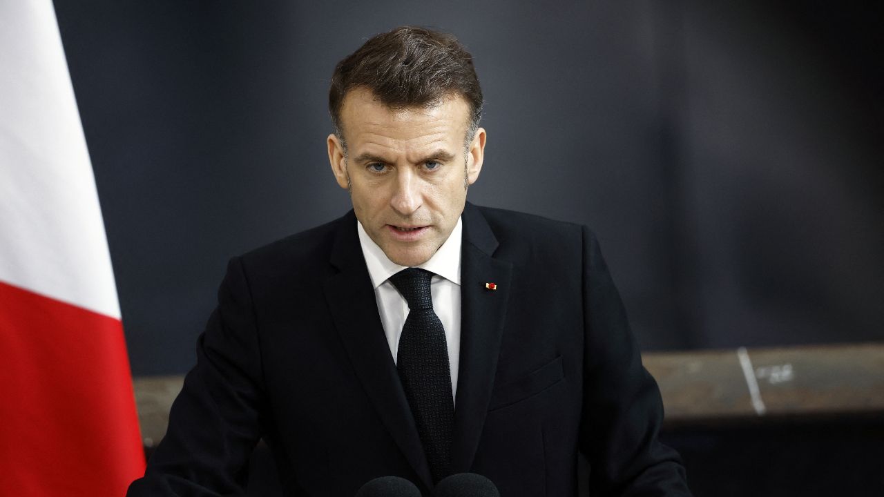 ฝรั่งเศสประกาศเพิ่มคลังอาวุธนิวเคลียร์ ป้องปรามชาติยุโรป