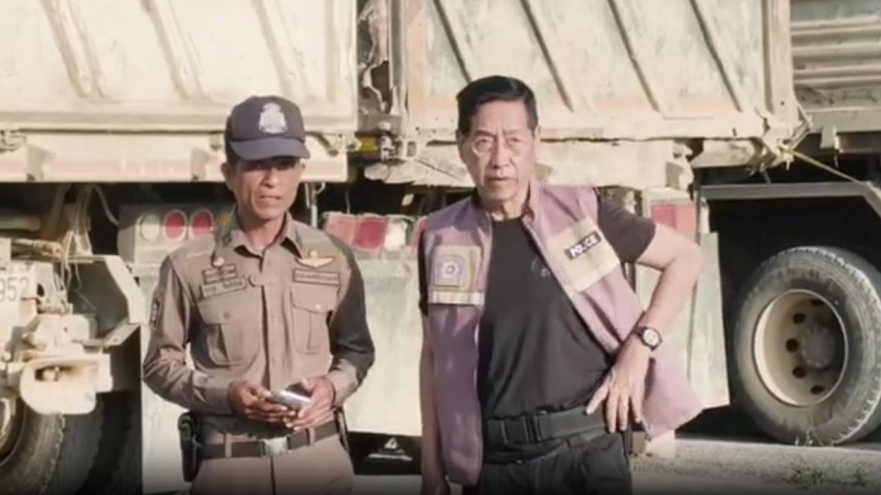 ผู้ใหญ่บ้านคลั่ง ยิงลูกบ้านดับ ก่อนไล่ยิงนายกเทศมนตรี