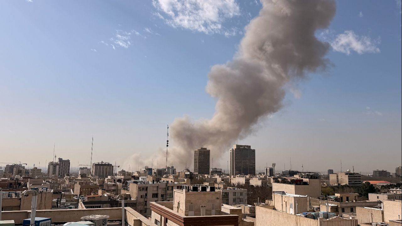 อิสราเอลเปิดการโจมตีอิหร่าน ซ้ำเติมวิกฤตตะวันออกกลาง