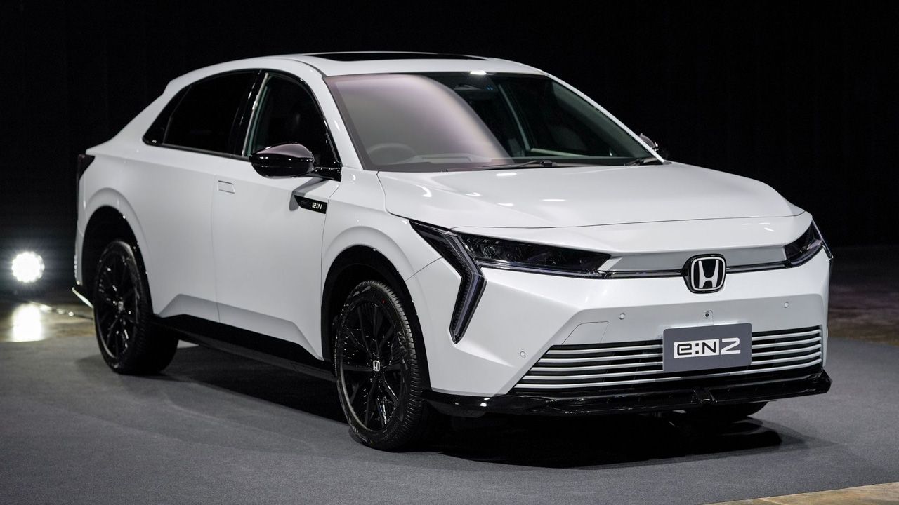 สัมผัสแรก รถไฟฟ้า HONDA eN:2 มาด้วยทรง Fastback สวย หอม หรูหรา น่าขับ