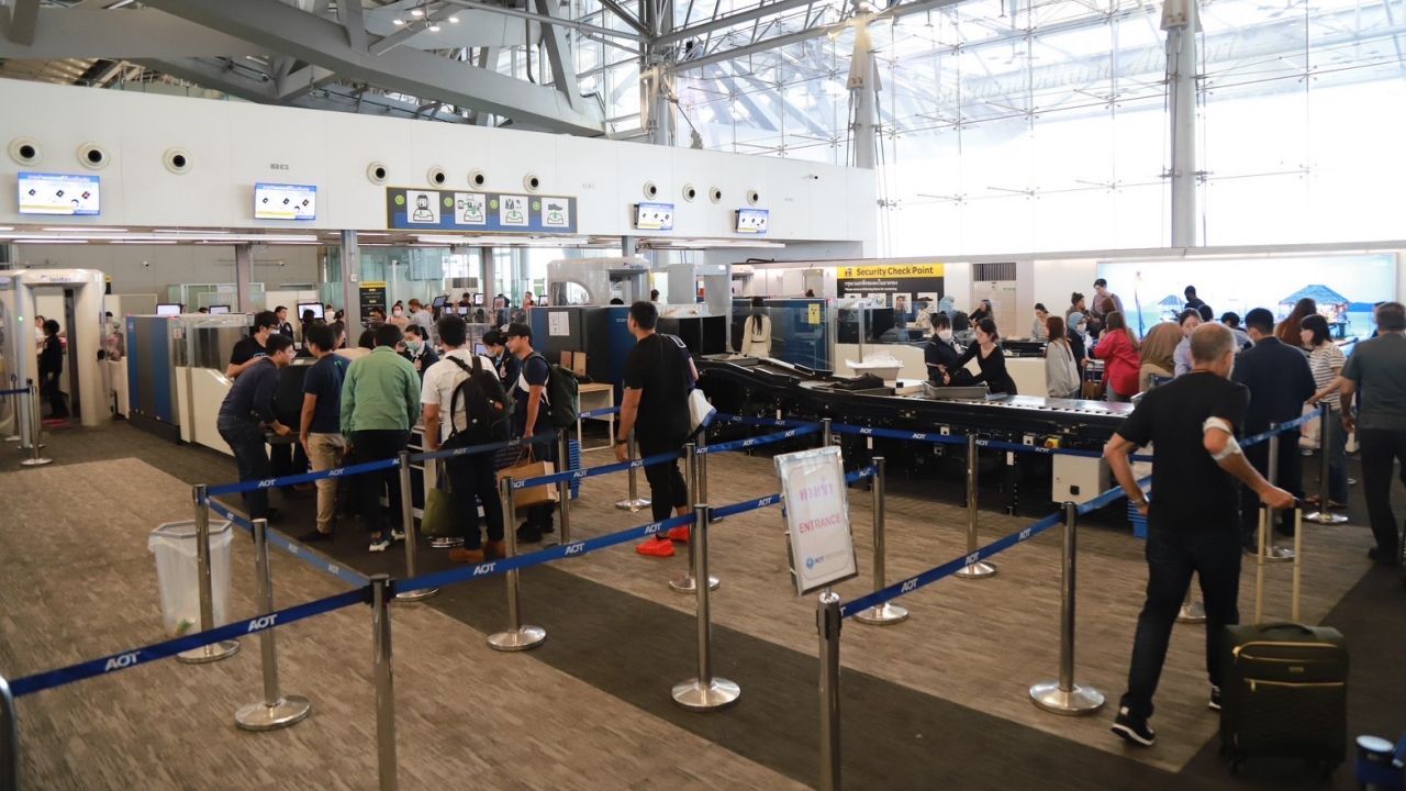 สนามบินสุวรรณภูมิ ขอโทษผู้โดยสาร ปมพนักงาน X-ray พูดจาไม่เหมาะสม