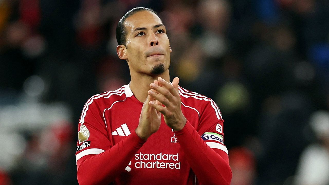 กัปตันหงส์ไม่อ้อมค้อม ฟาน ไดค์ รับซีซั่นนี้ยังไม่สมบูรณ์ แต่เชื่อทิศทางทีมดีขึ้น