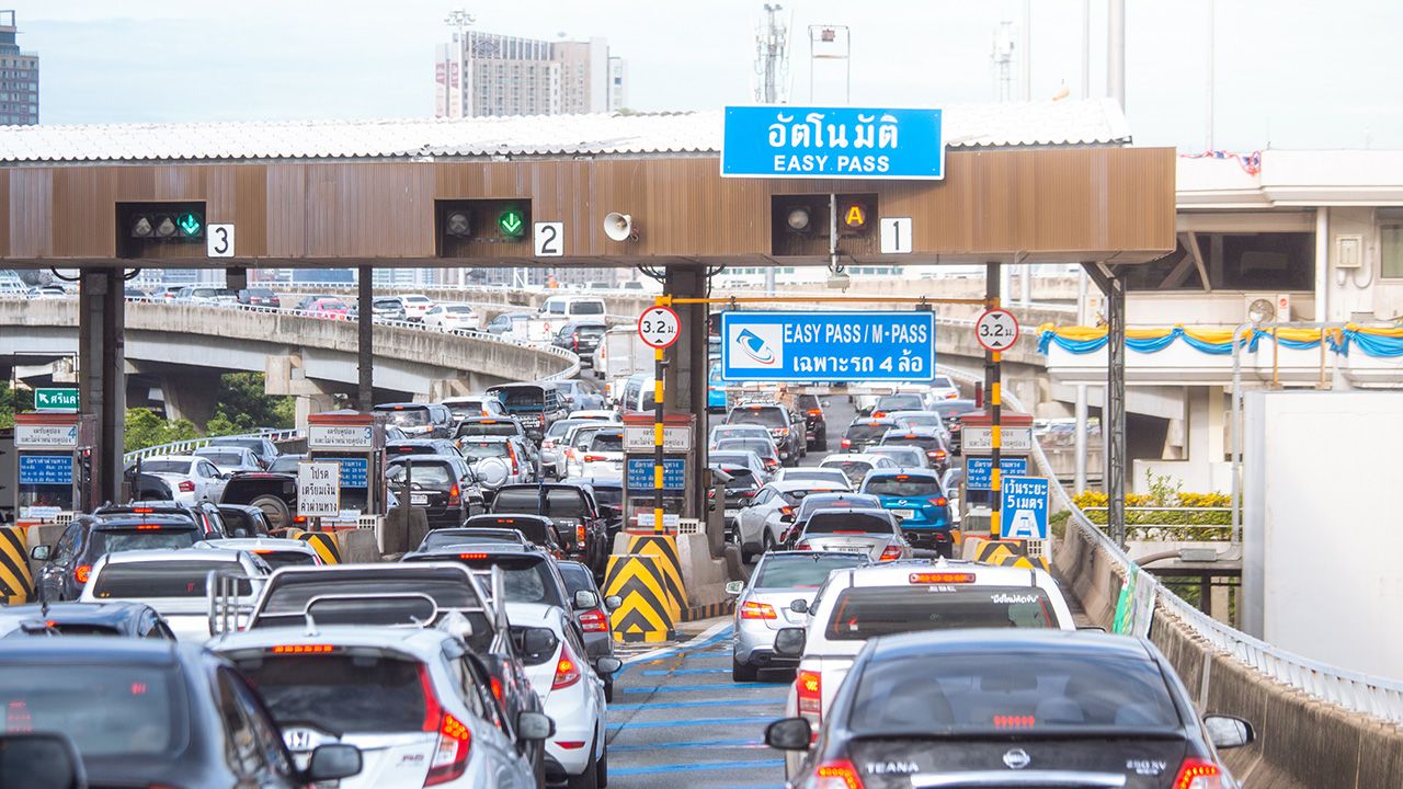 ของขวัญปีใหม่! ลดค่าทางด่วน 50% ด้วย Easy Pass วันเดียวเท่านั้น