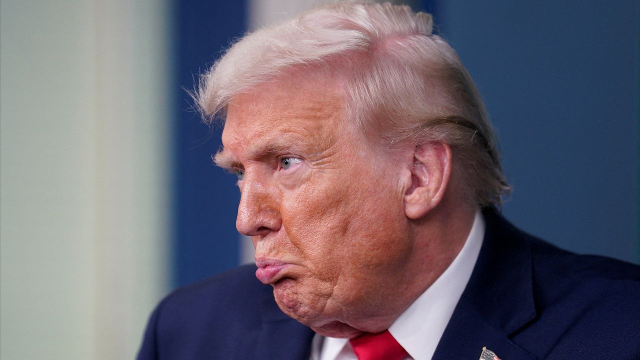 ทรัมป์เสนอเปลี่ยนชื่อ 'อ่าวเม็กซิโก' เป็น 'อ่าวทรัมป์'