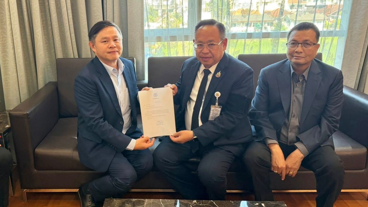 ทนายแก้วเผยภาพยื่นหนังสือลาออกต่อสภาทนาย