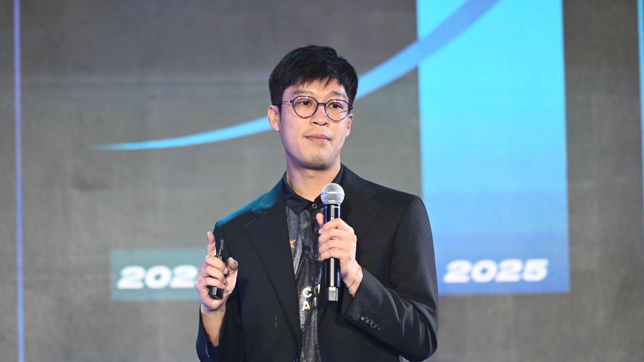 “ลูกชายเนวิน” เผย “ฟุตบอล 7 คน” มีทั้งข้อดี-ข้อเสีย-ไม่ตอบโจทย์เป้าหมาย “ไทย” ไปบอลโลก