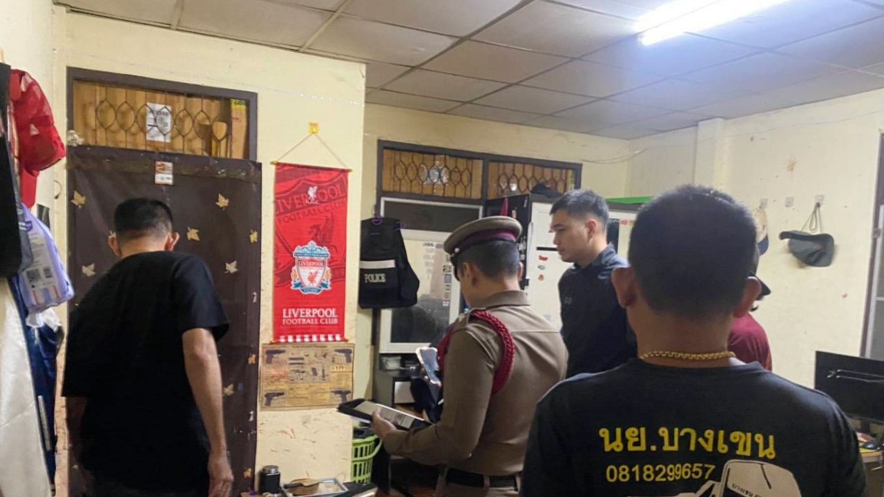 หนุ่มอายุ 17 ปี เสียชีวิตขณะเล่นปืนในบ้านพัก