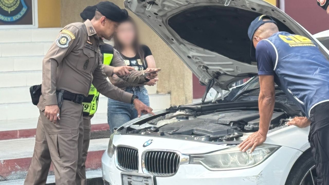 ตำรวจทางหลวงจับกุมหญิงขับ BMW ใช้ป้ายทะเบียนปลอม
