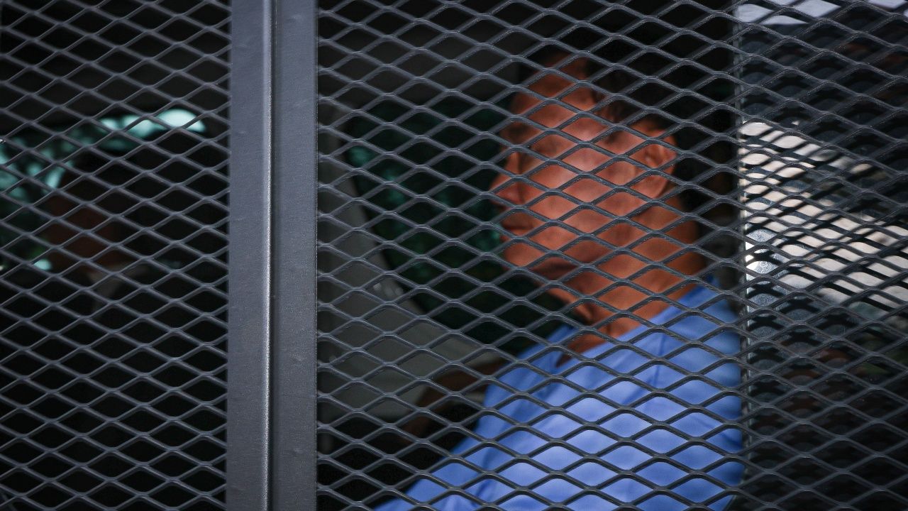 ทักษิณใกล้เคียงการพักโทษ หวังพ้นเรือนจำในเดือนพฤษภาคมนี้