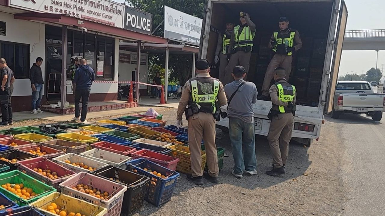 ตำรวจชัยนาทจับยาบ้ากว่า 5.3 แสนเม็ด ซุกซ่อนในลังส้มเน่า