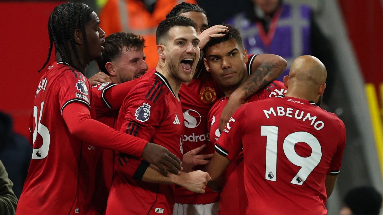 มาจากไหน "แมนยู" เตรียมได้ "แข้งจอมฟิต" เสริมทัพ เผยเจ้าตัวสนใจย้ายซบมาก