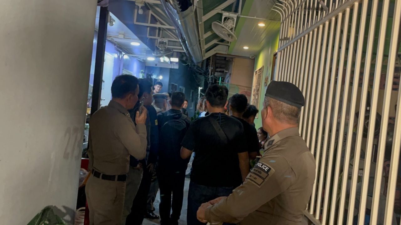 ตำรวจ สน.ท่าเรือ ถูกยิงขณะเข้าจับกุม เด็กหญิงโดนลูกหลงสองราย