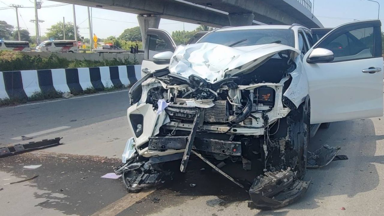 ฟอร์จูนเนอร์ชนจักรยานยนต์หลังเลือกตั้ง นายก อบต. ดับ 3 ราย