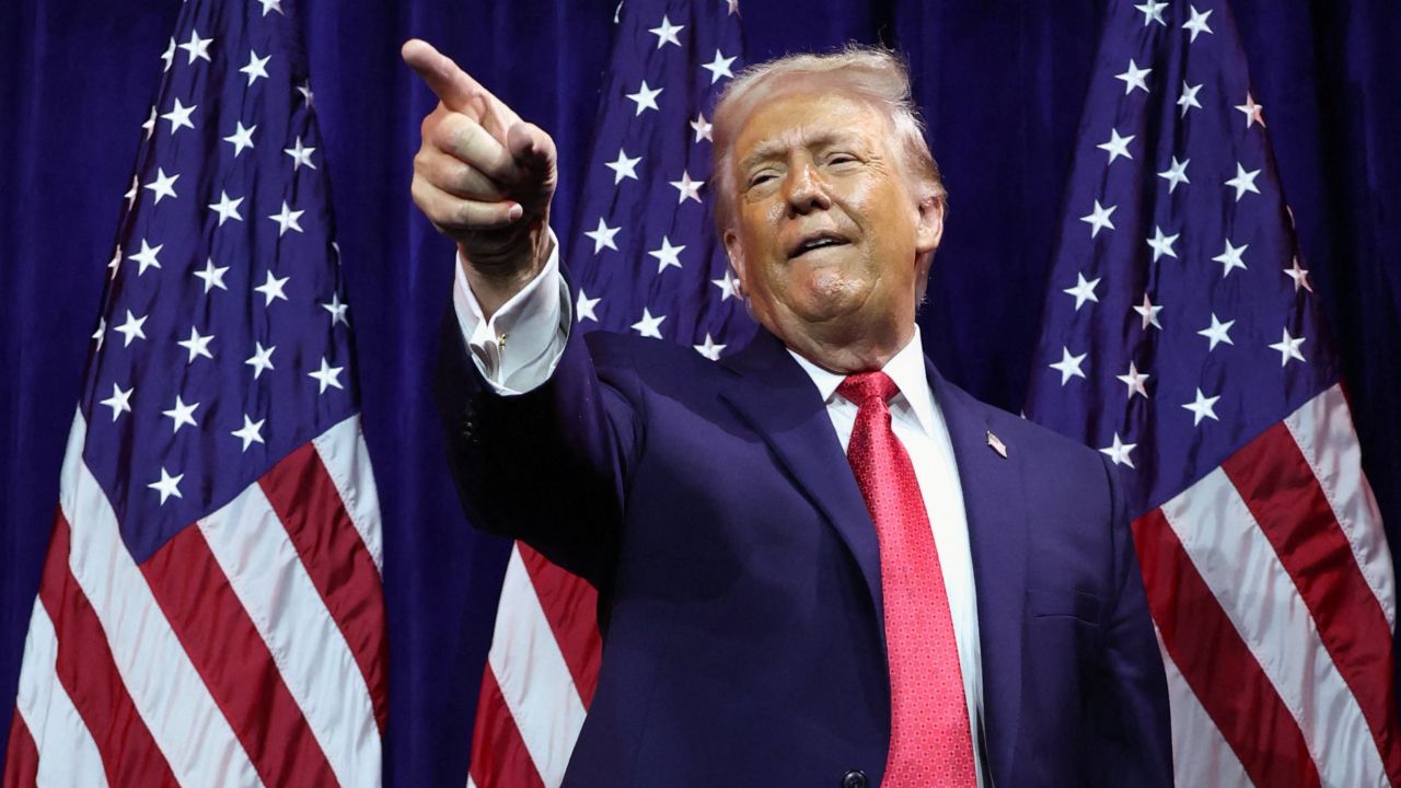 ทรัมป์หารือแผนเข้าครองกรีนแลนด์ ไม่ตัดการใช้กำลังทหาร