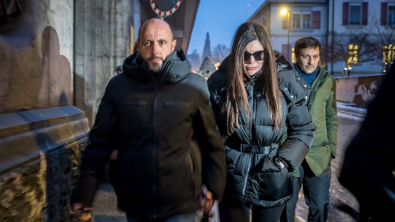 เจ้าของบาร์สกีสวิตเซอร์แลนด์ ถูกคุมตัวหลังไฟไหม้คร่า 40 ชีวิต