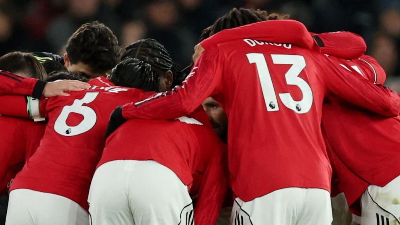 ลือสนั่น "แข้งแมนยู" เลือกกุนซือคนใหม่แล้ว เชื่อพาทีมไปได้สวยแน่