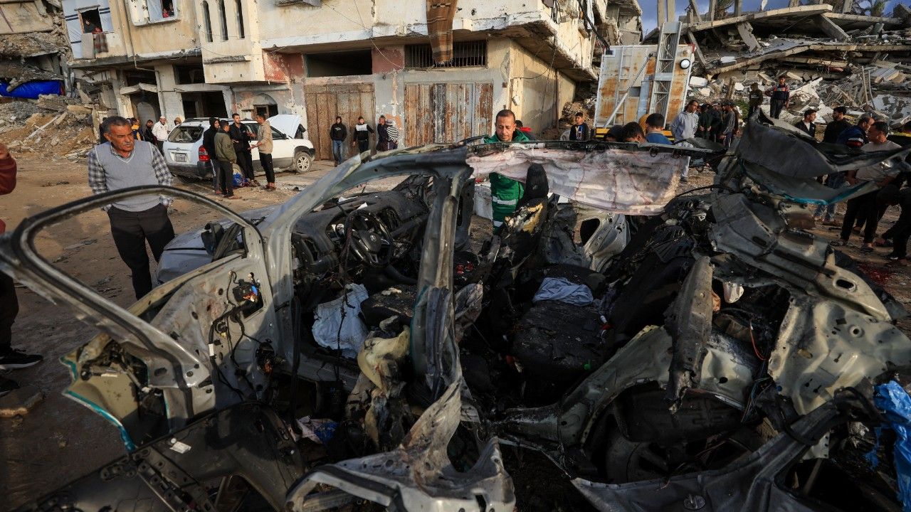 อิสราเอลโจมตีฉนวนกาซาอีกครั้ง สังหารผู้นำกลุ่มฮามาส