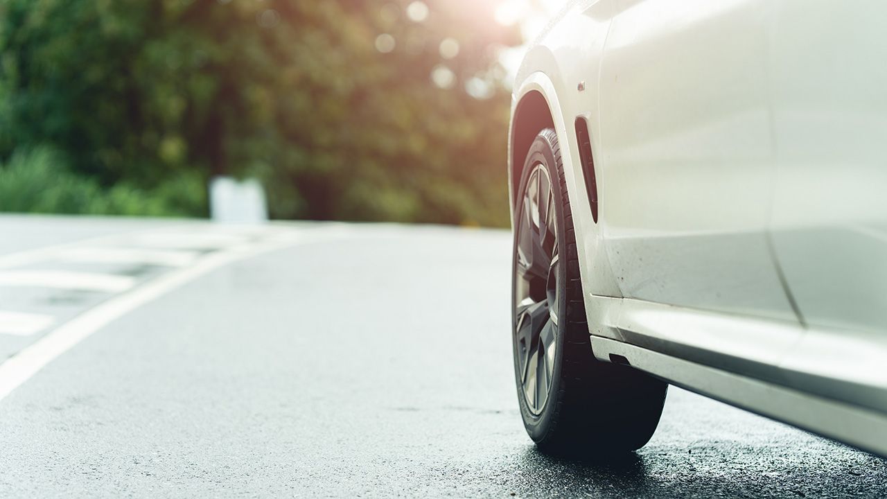 ขนส่งทางบกเชิญชวนตรวจสภาพรถฟรีก่อนปีใหม่