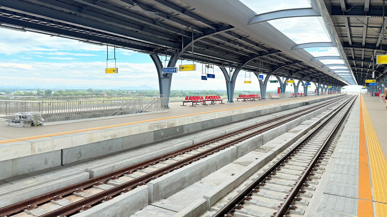 เปิดสถานีลพบุรี 2 ฮับท่องเที่ยวใหม่ พร้อมบริการรถสองแถวฟรี 3 เดือน