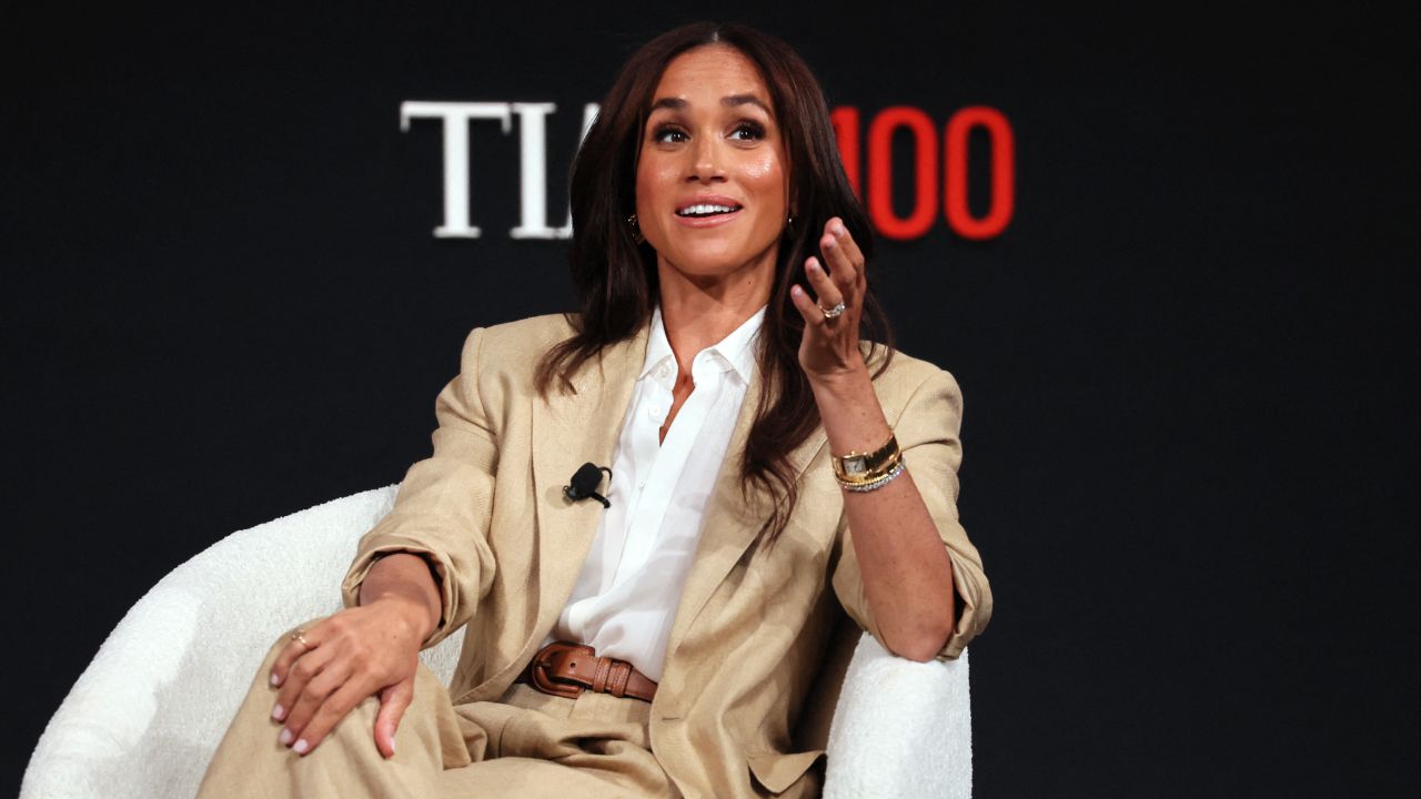 เมแกน มาร์เคิล พยายามติดต่อพ่อ หลังรายงานป่วยหนักในฟิลิปปินส์