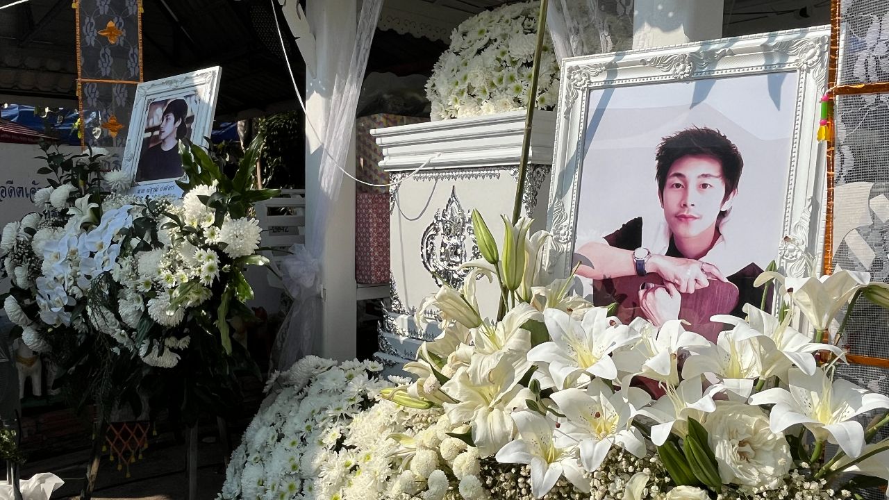 ครอบครัวนัทปงเตรียมพิธีเผาหลอก ก่อนส่งศพตรวจพิสูจน์ที่กรุงเทพฯ