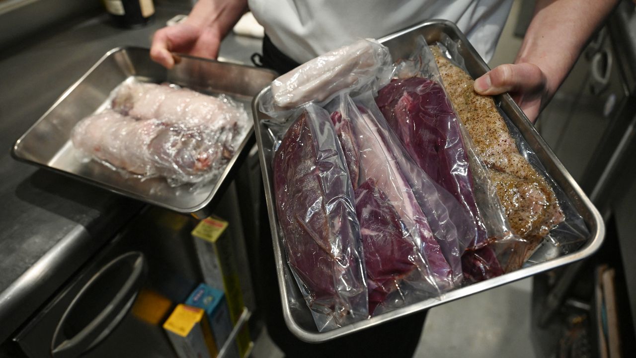 วิกฤตหมีในญี่ปุ่นกระตุ้นกระแสบริโภคเนื้อหมี