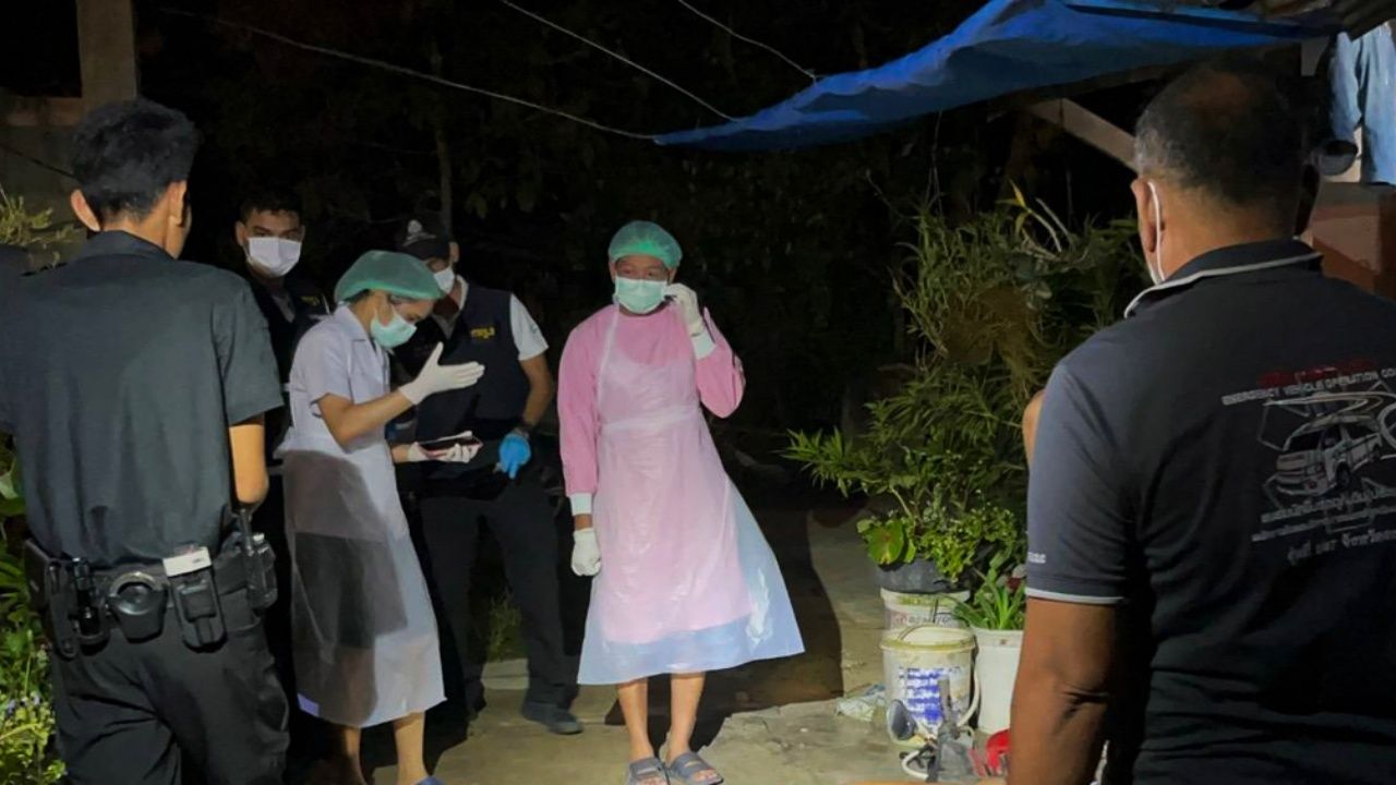 พนักงานขับรถเก็บขยะยิงเพื่อนบ้านดับ ลูกชายโดนยิงบาดเจ็บ