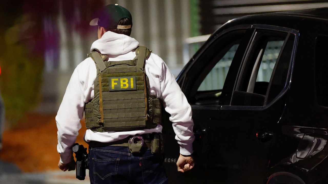 ตำรวจระบุตัวผู้ต้องสงสัยกราดยิงที่มหาวิทยาลัยบราวน์ เร่งสอบเชื่อมโยงคดีฆ่าอาจารย์ MIT