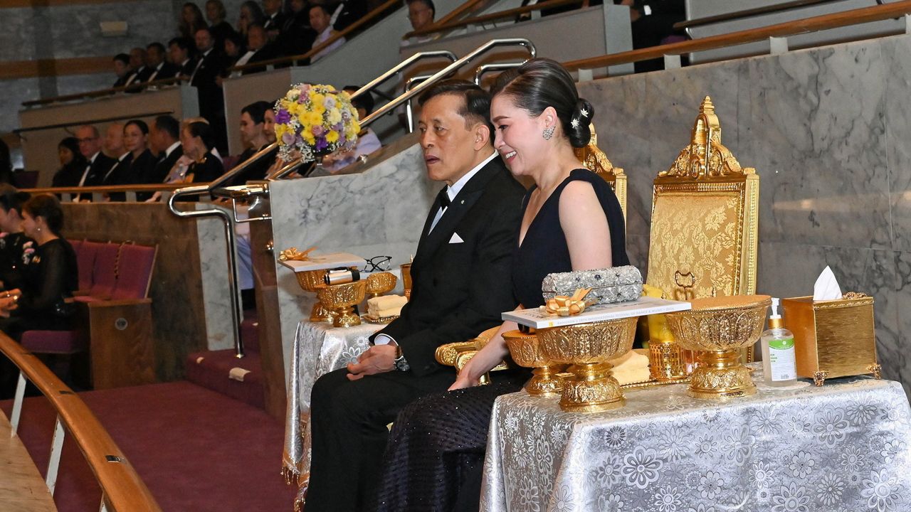 ในหลวง-พระราชินี ทอดพระเนตรบัลเล่ต์ "โรมิโอ & จูเลียต" คณะ Bolshoi Theatre of Belarus