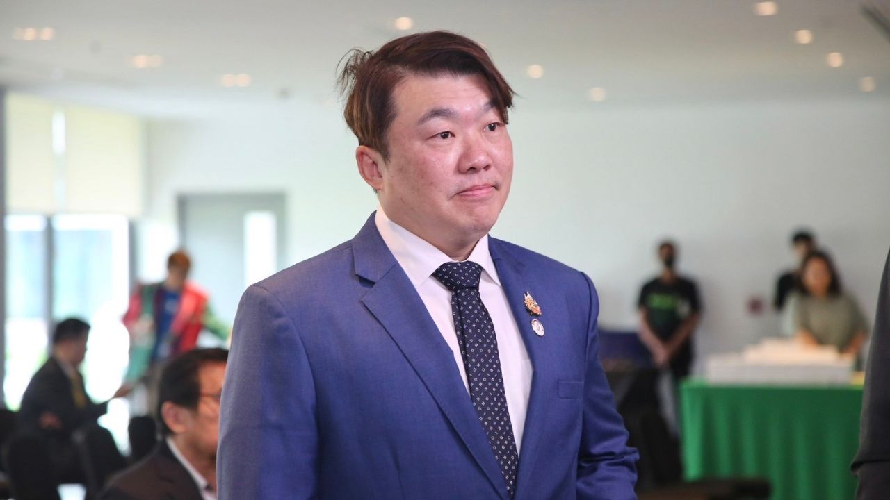 "สิริพงศ์" ซัดฝ่ายค้านกดดัน กกต. ต่อเนื่อง ถามเปิดทาง สว.สำรอง เอื้อประโยชน์พวกใคร